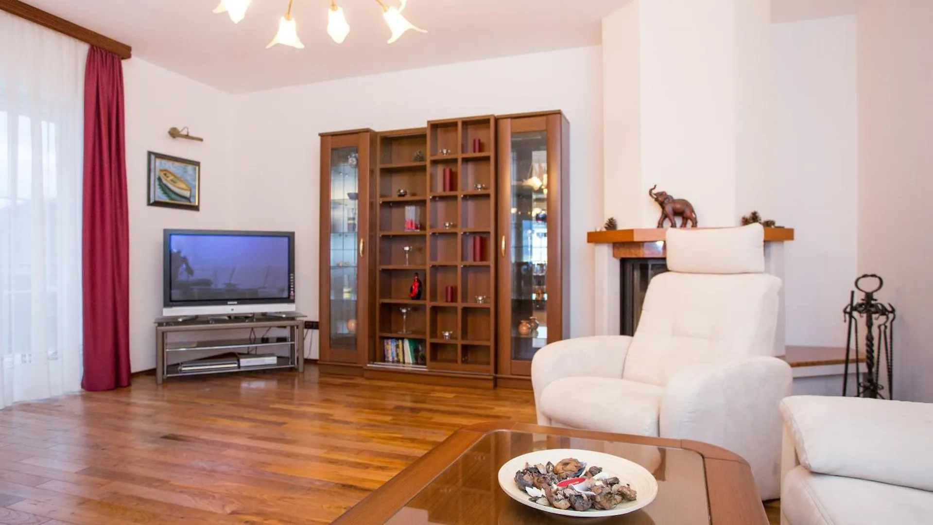 לאבין Apartments Villa Venera 0*,  קרואטיה